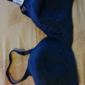 Hanes t-shirt bra